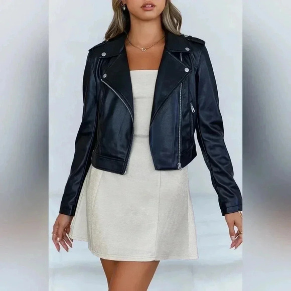 HELLO MOLLY VALLEY ESCAPE FAUX LEATHER JACKET BLACK